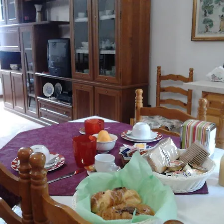 فندق مبيت وإفطار Castello
