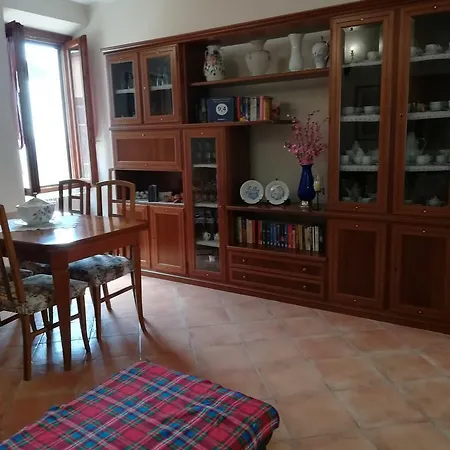 Castello فندق مبيت وإفطار