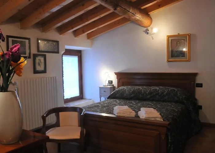 B&B Castello 파뎅게술가르다