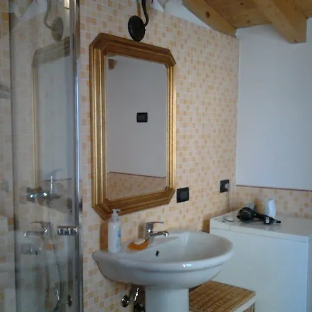 فندق مبيت وإفطار Castello بادينغي سول غاردا